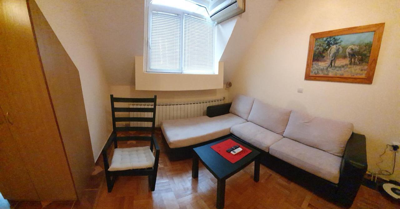 Malavi Square top center apartment Ruse Esterno foto